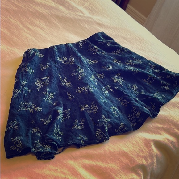 American Eagle skirt - Picture 1 of 2